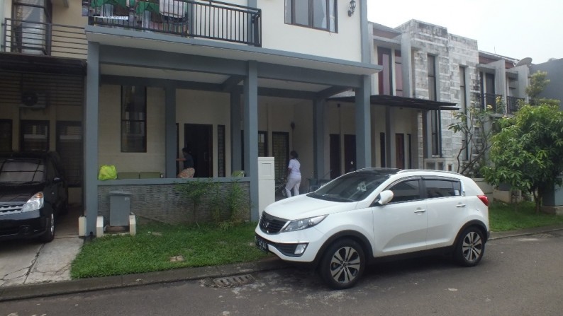 Rumah Bagus Siap Huni di Emerald Bintaro Jaya Sektor 9