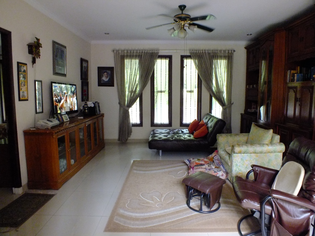 Rumah Bagus,Rapi,Terawat River Park Bintaro Jaya Sektor 8