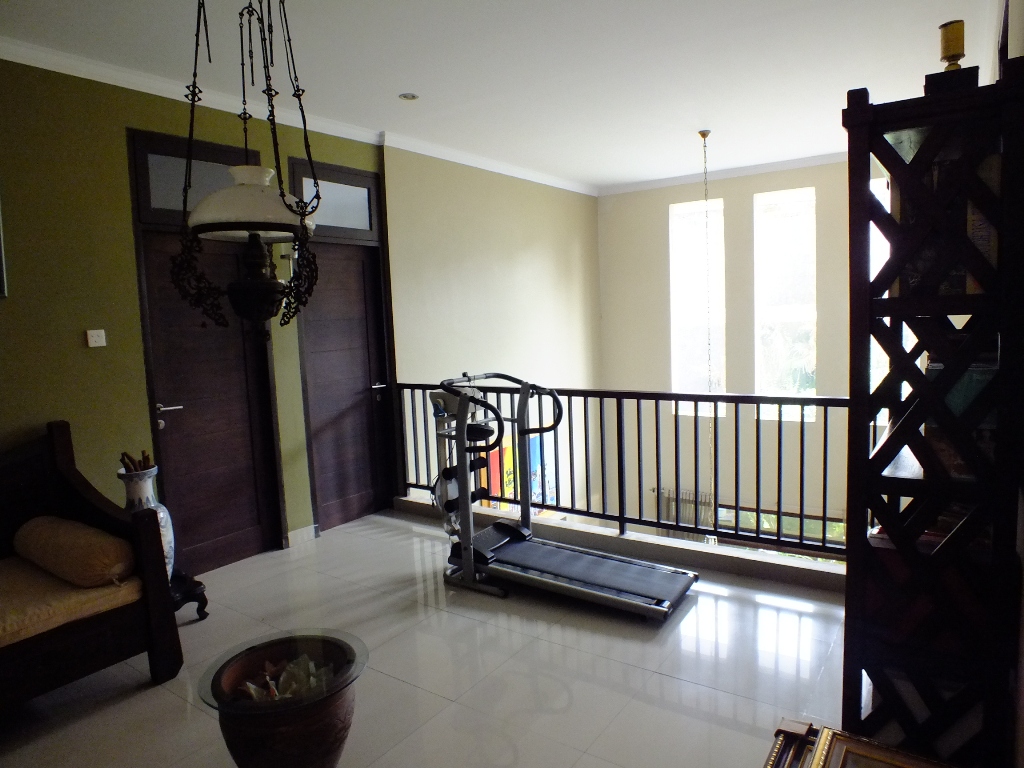 Rumah Bagus,Rapi,Terawat River Park Bintaro Jaya Sektor 8