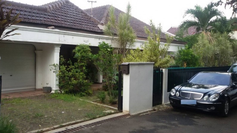 Rumah siap huni di Kebayoran  Lama Jakarta Selatan