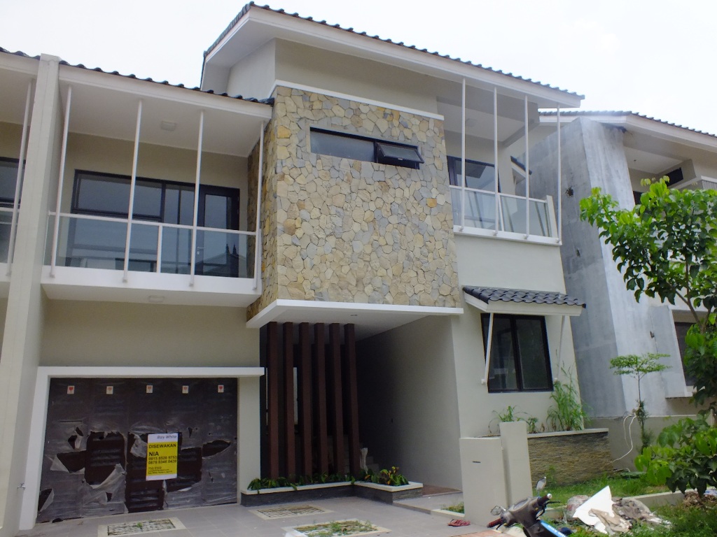 Disewa Rumah Bagus di Sektor 9 Bintaro Jaya