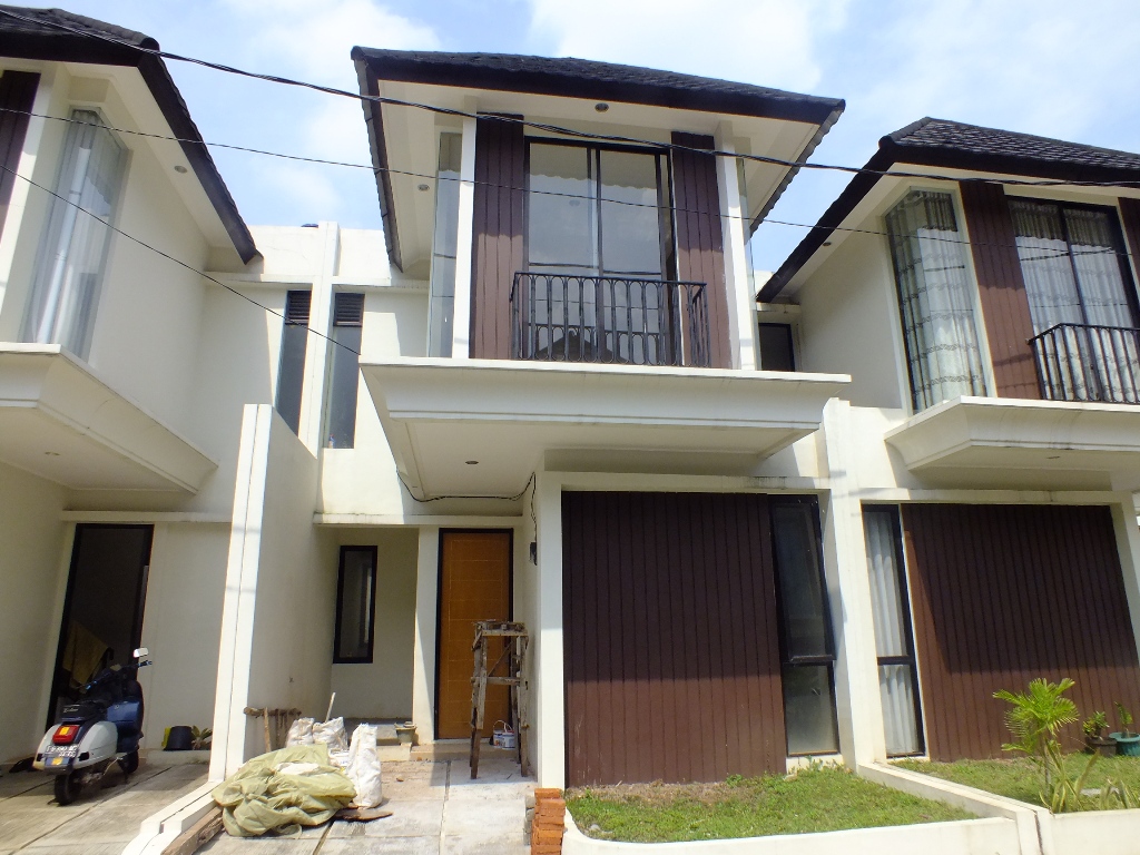 Rumah dalam cluster,bagus di Pondok Ranji