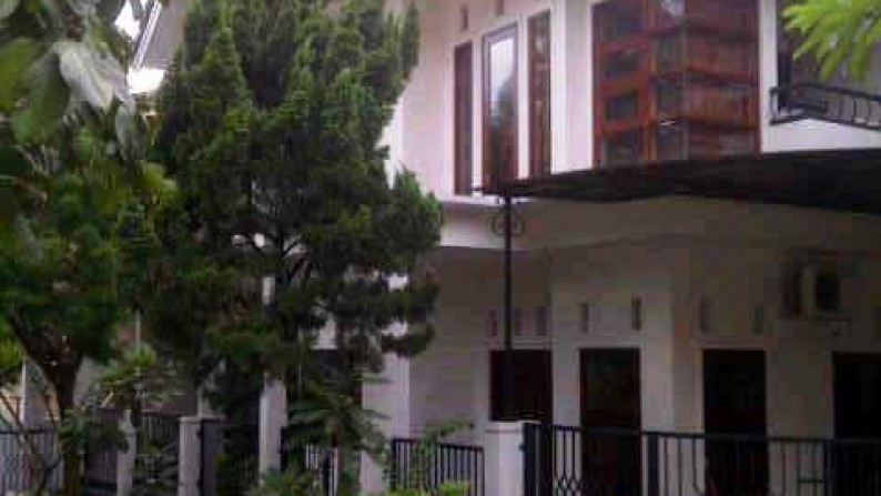 Rumah Bagus di Perkici Bintaro Jaya Sektor 5!!