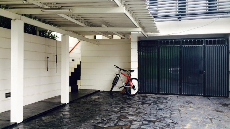 HIGH RECOMENDED MODERN MINIMALIST HOUSE 4BEDROOM IN PONDOK INDAH