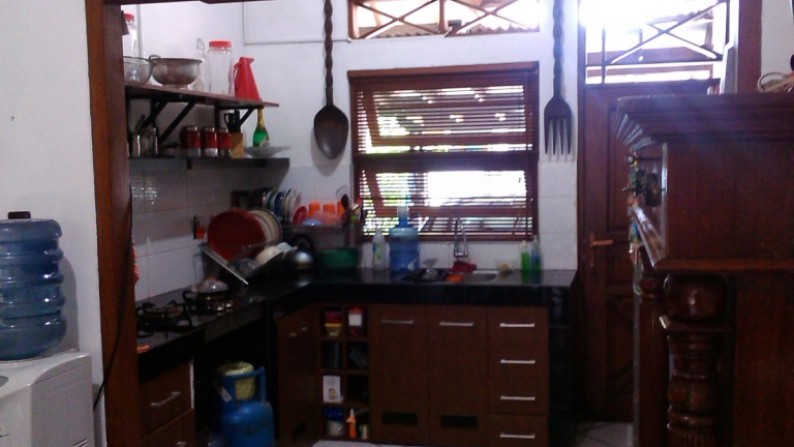 DIJUAL RUMAH DI KAWASAN BINTARO JAYA SEKTOR 5