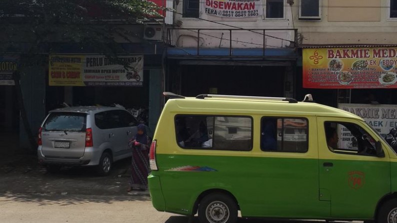 Dijual / Disewakan Ruko Borobudur Pinggir Jalan- Perum, Karawaci