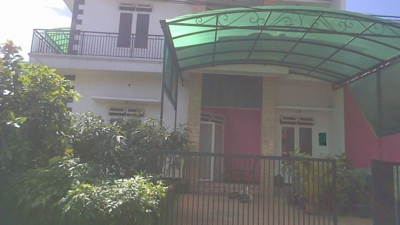 Rumah Bagus di Villa Bintaro Regency