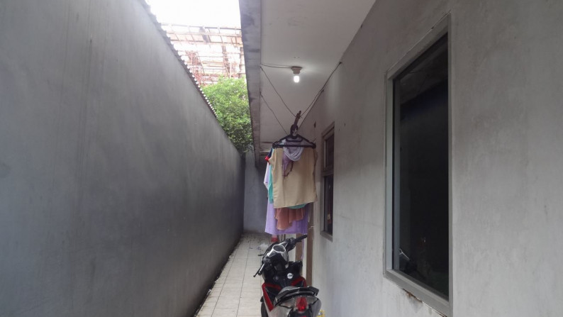 Dijual Rumah Kost Kavling Perkebunan - Palem Semi, Karawaci