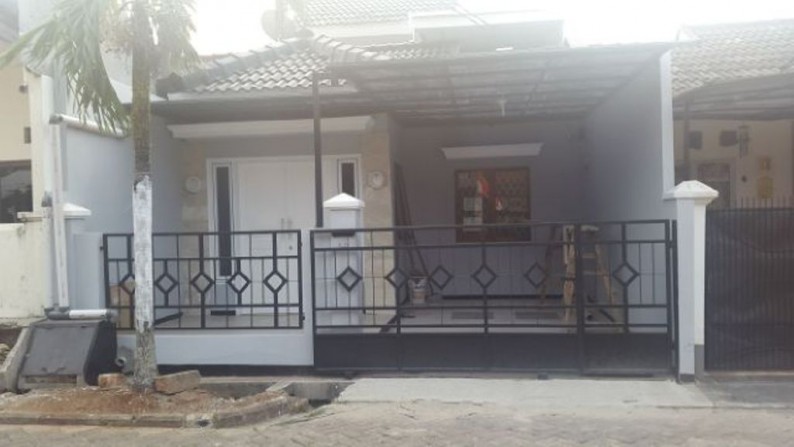 Rumah Siap Huni di Graha Raya