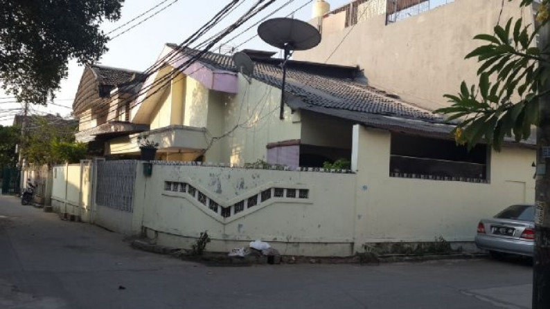 DI JUAL RUMAH TAMAN RATU TANJUNG DUREN JAKARTA BARAT