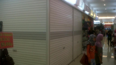 KIOS DI TANG CITY MALL ,JUAL CEPAT..