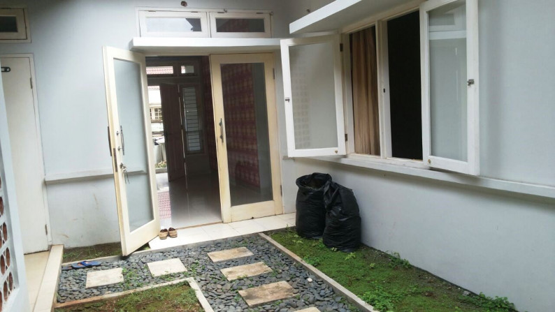 Dijual Rumah Bagus Di Graha Fedora, Graha Bintaro