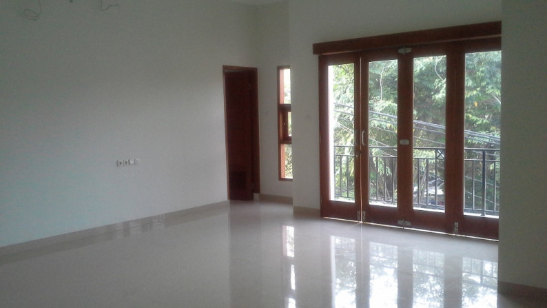 Rumah Tinggal Di Jl. Pendet BCS, Luas 10,80x15m2