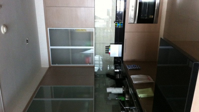 For RENT  Apartemen Oakwood Premier Cozmo.