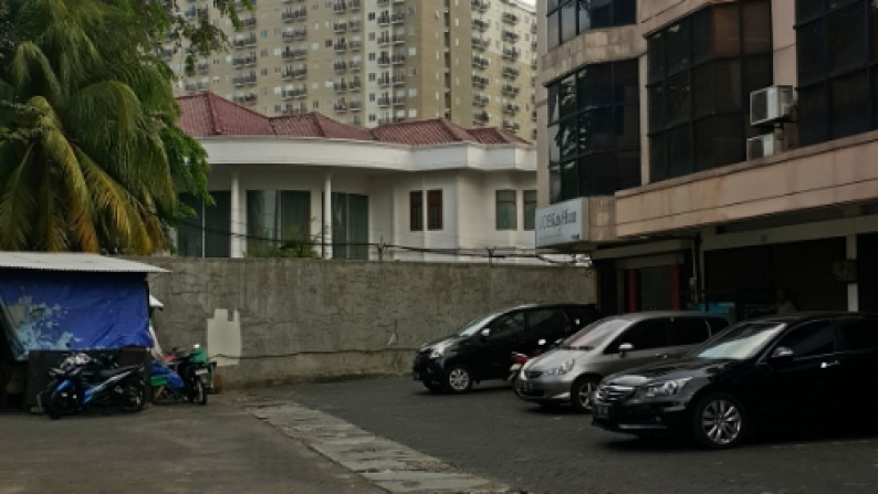 Dijual/Sewa Ruko  Kebon Jeruk, Jakarta Barat