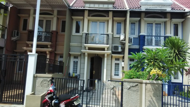 Rumah dalam Cluster Exclusive