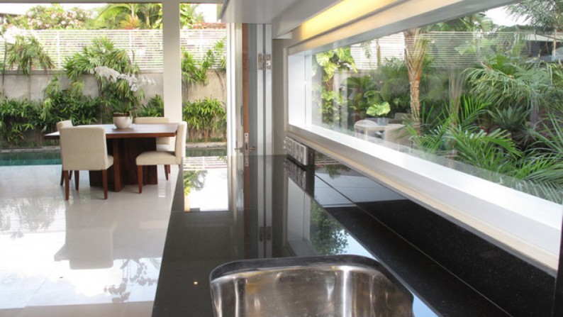 Leasehold 32 Years Ultimate Villa 2 Bedrooms in Seminyak Busy Area