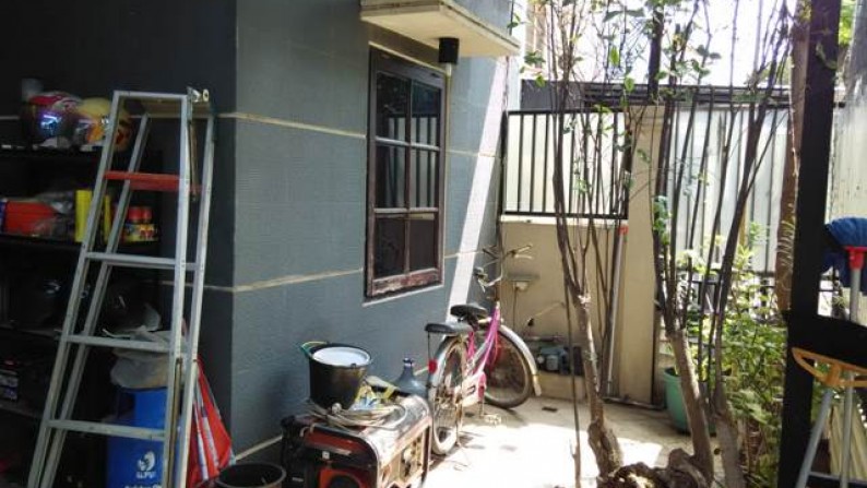 Rumah Renovasi dalam Cluster