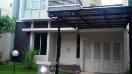 DI JUAL RUMAH PHG CHRYSOCOLLA SUMARECON SERPONG