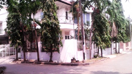 Rumah Nyaman di Camar, Bintaro