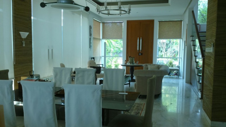 Disewakan Rumah Taman Mediteranian Full Furnish - Lippo Karawaci