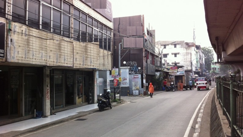 Rumah Minimalis Dalam Cluster Di Ciputat, rumah baru 2 lantai,