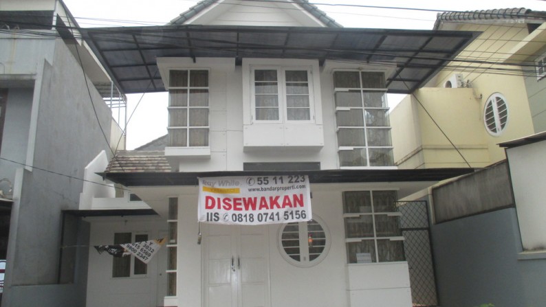 Disewakan Rumah Taman Osaka - Lippo Karawaci