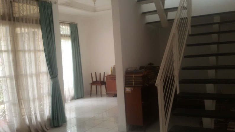 Rumah Bagus Dalam Perumahan Menteng Bintaro Sektor 7