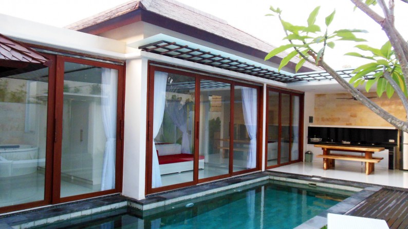 Yearly Monthly Rental Villa 1 Bedrooms in Heart of Legian