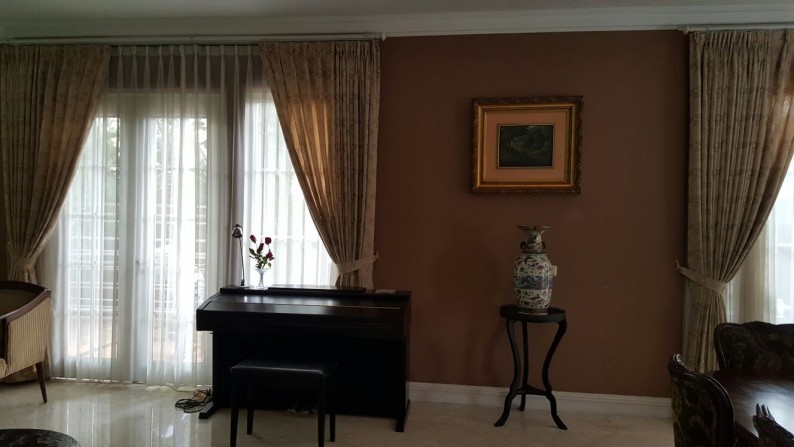 Dijual Rumah Bagus Taman Beverly Golf - Lippo Karawaci