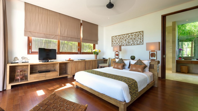 Holiday Rentals - Casa Brio Seminyak - 4 Bedrooms Villa