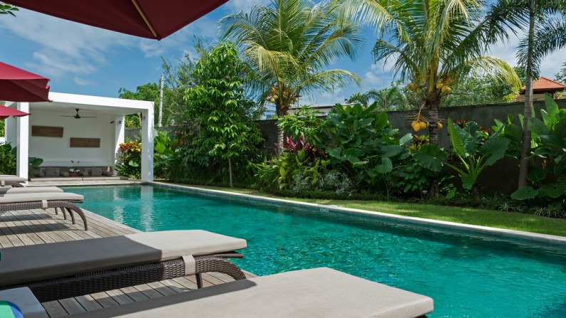 Holiday Rentals - Casa Brio Seminyak - 4 Bedrooms Villa