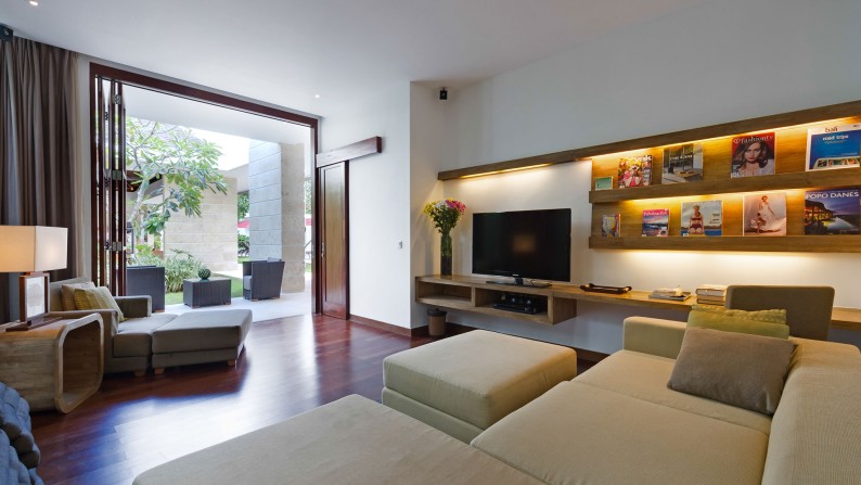 Holiday Rentals - Casa Brio Seminyak - 4 Bedrooms Villa