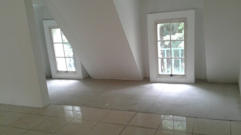 Dijual Ruko Palais De Europe Jl. Trocadero - Lippo Karawaci