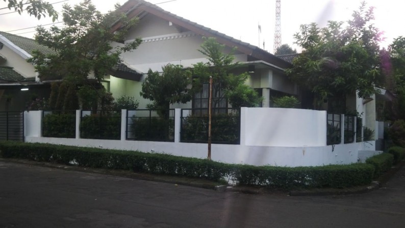 Rumah Bagus,minimalis di Sektor 9 Bintaro Jaya