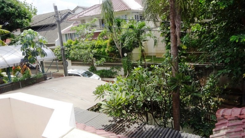 Rumah Nyaman dan Siap Huni di Kawasan Lebak Bulus, Jakarta Selatan