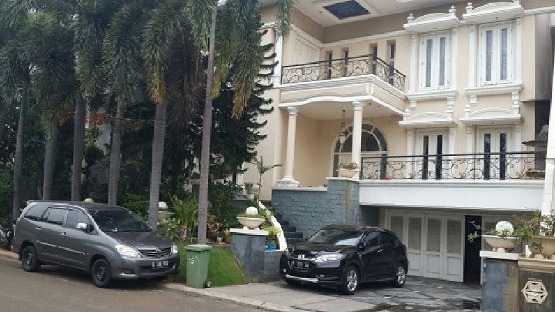 Rumah Cantik & Mewah, siap huni di Bukit Gading Mediterania Kelapa Gading