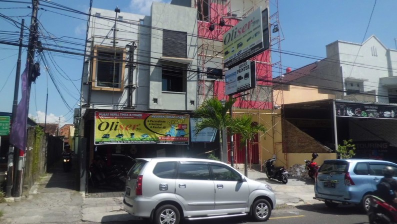 RUKO DIJUAL DI JL. SIMANJUNTAK, TERBAN, GONDOKUSUMAN, YOGYAKARTA