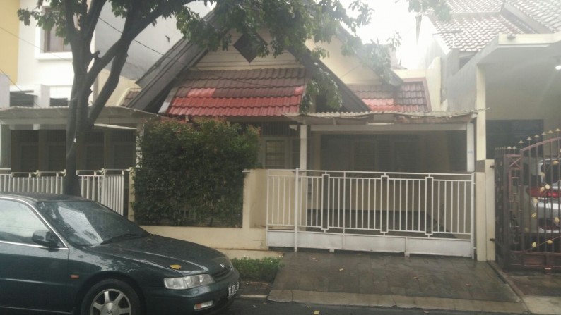 Rumah siap huni di sektor 3a Bintaro Jaya