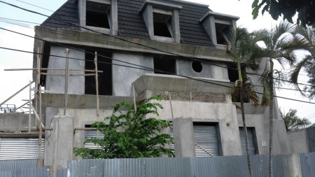 Rumah Strategis di Sektor 3 Bintaro Jaya