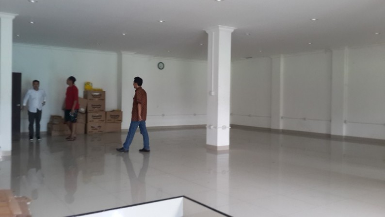 Dijual Rumah Palem Semi - Karawaci