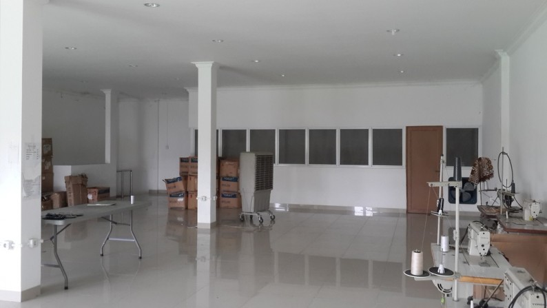 Dijual Rumah Palem Semi - Karawaci