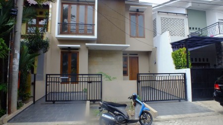 Rumah Brand New Di Bintaro Jaya Sektor 5