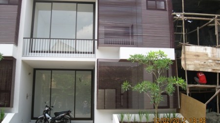 Rumah dijual Green Wood Bagus,dalam ClusterPondok Ranji