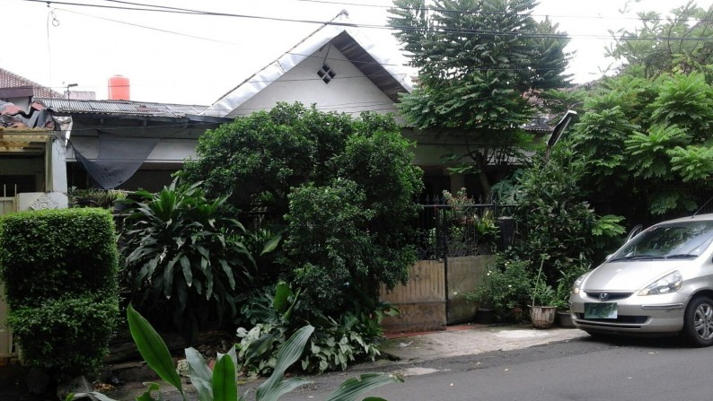 Rumah siap huni di Kebayoran Baru Jakarta Selatan