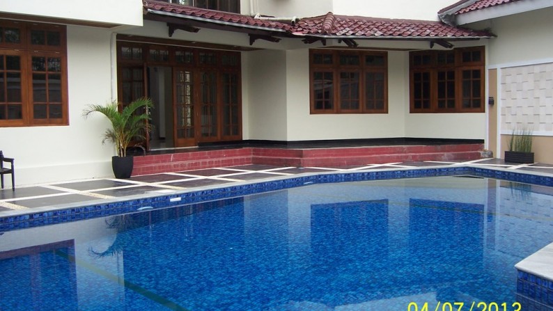 Dijual/Disewakan Rumah Bagus di BCI