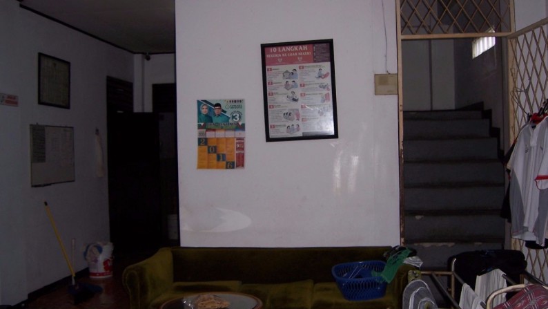 Dijual Rumah Kantor 4 Lantai