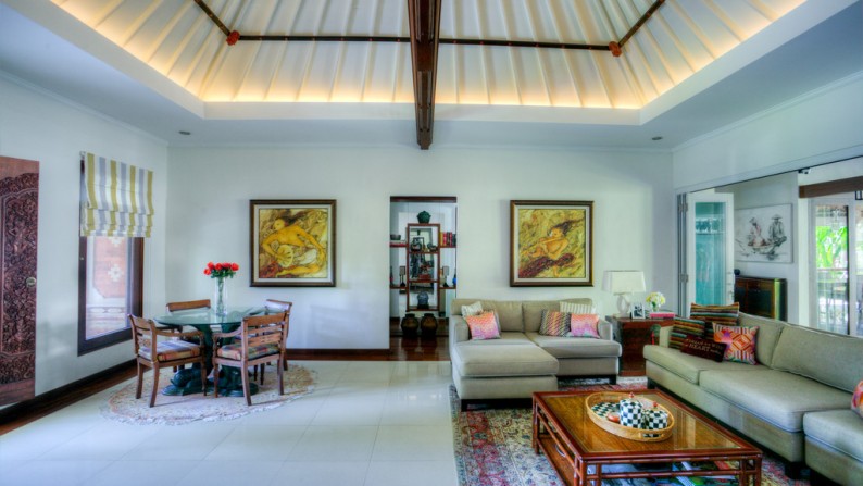 Freehold Modern Balinese Villa 3 Bedrooms in Sanur