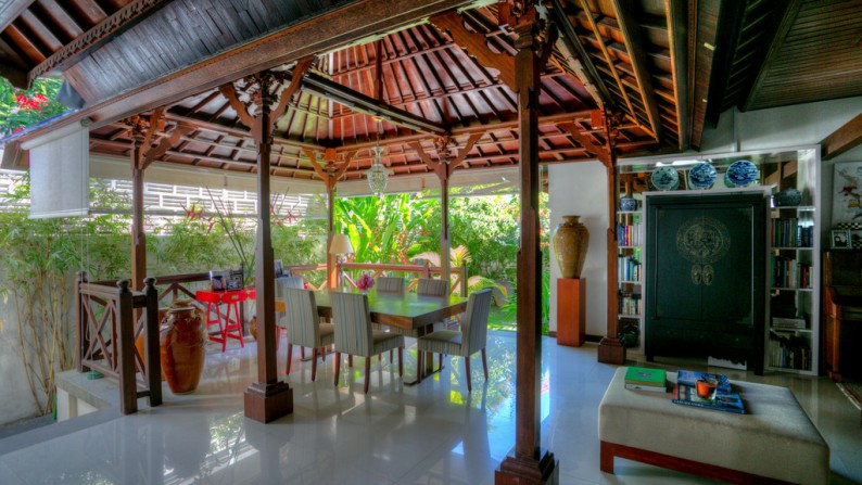 Freehold Modern Balinese Villa 3 Bedrooms in Sanur