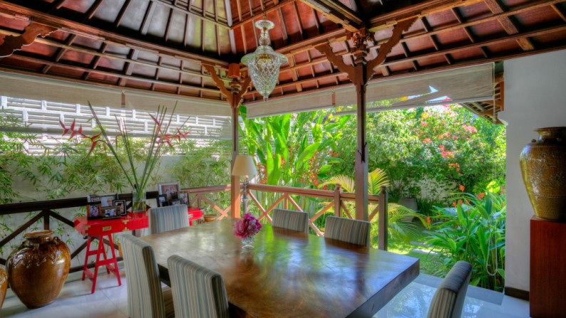 Freehold Modern Balinese Villa 3 Bedrooms in Sanur